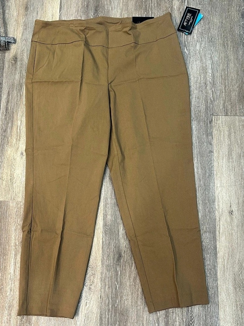 NWT Attyre New York "Audrey" Slim Leg Ankle Pants 18W